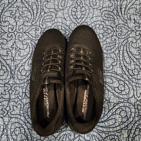 Skechers Shoes - Black Skechers Women's Summits | Size 7